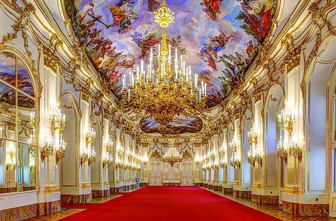 Kombi-Angebot: Schloss Schönbrunn Tour & Konzert