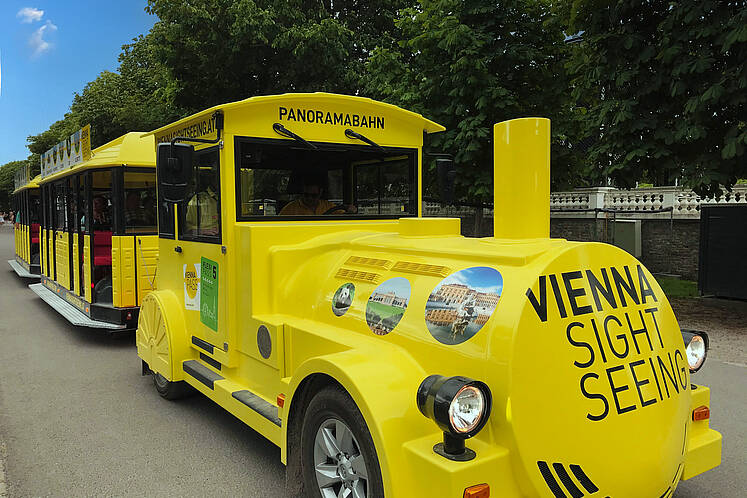 vienna tourist bus