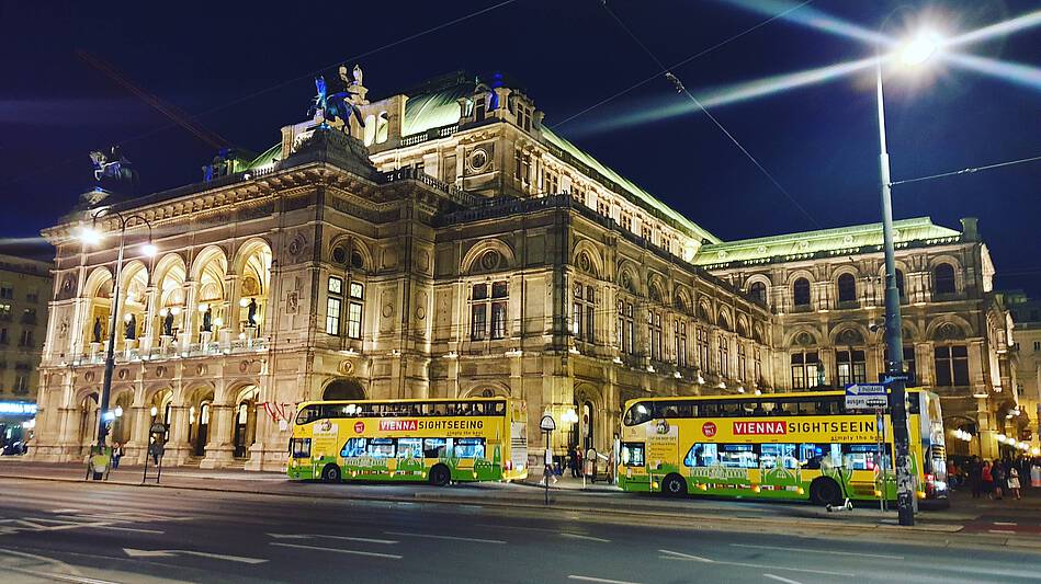 Night Tour Vienna Sightseeing Staatsoper